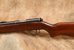 Remington Model 514 .22 S/L/LR 24 3/4&rdquo; Bolt Action Single Shot Rifle, MFD 1959 C&R - 9
