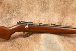 Remington Model 514 .22 S/L/LR 24&rdquo; Bolt Action Single Shot Rifle, MFD 1964 C&R - 4