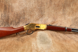 Uberti Yellowboy Winchester 1866 19" .45 LC Saddle Ring Carbine Lever Action Rifle, MFD 2001