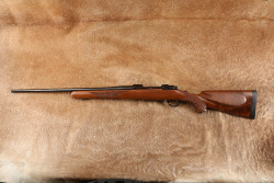 Ruger Model 77 M77 .257 Roberts 22" Bolt Action Rifle, MFD 1982 - 25