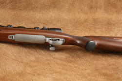 Remington 700 .257 Weatherby Magnum 26&rdquo; Fluted Bolt Action Rifle, Leupold VARI X-III Scope, 2011 - 18