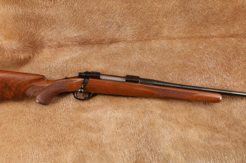 Ruger Model 77 M77 .257 Roberts 22" Bolt Action Rifle, MFD 1982