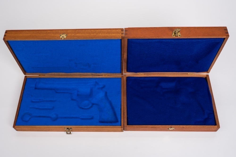 Fine Smith & Wesson Revolver Wooden Presentation Cases / Boxes