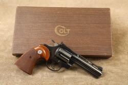 Boxed Colt Diamondback Blue 4" .22 LR Long Rifle SA/DA Double Action Revolver, 1968 C&R - 2