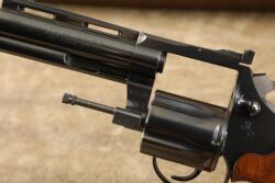 Boxed Colt Diamondback Blue 4" .22 LR Long Rifle SA/DA Double Action Revolver, 1968 C&R - 22