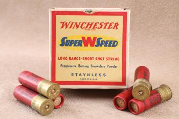 Full Correct Box, 25 Rounds of Vintage 1940s Winchester 12 Gauge 2 3/4" Super Speed Shotgun Shells