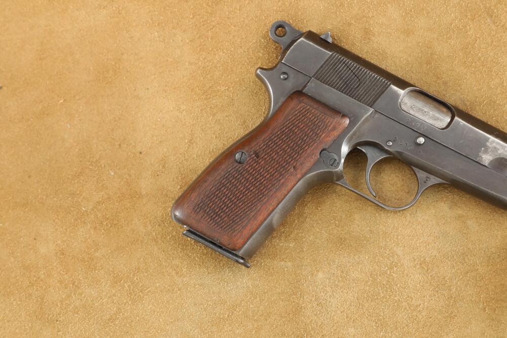 WWII German Occupied WaA140 FN Hi Power M1935 640(b) 9mm Semi