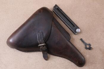 German WW2 Karl Barth Waldbrol P-08 Luger Brown Leather Pistol Holster W/ Mauser Mag, Takedown Tool