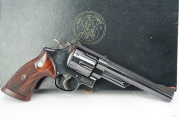 Smith & Wesson The .44 Magnum Pre-Model 29 5 Screw Coke Bottle Grip Revolver & Case