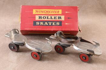 Vintage 1950s Winchester Boy's Model 50 Clamp-On Metal Roller Skates In Original Box