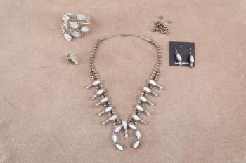 Vintage Lot Southwest Sterling Silver & Mother of Pearl Jewelry: Necklace, Bracelet, Ring, Earrings