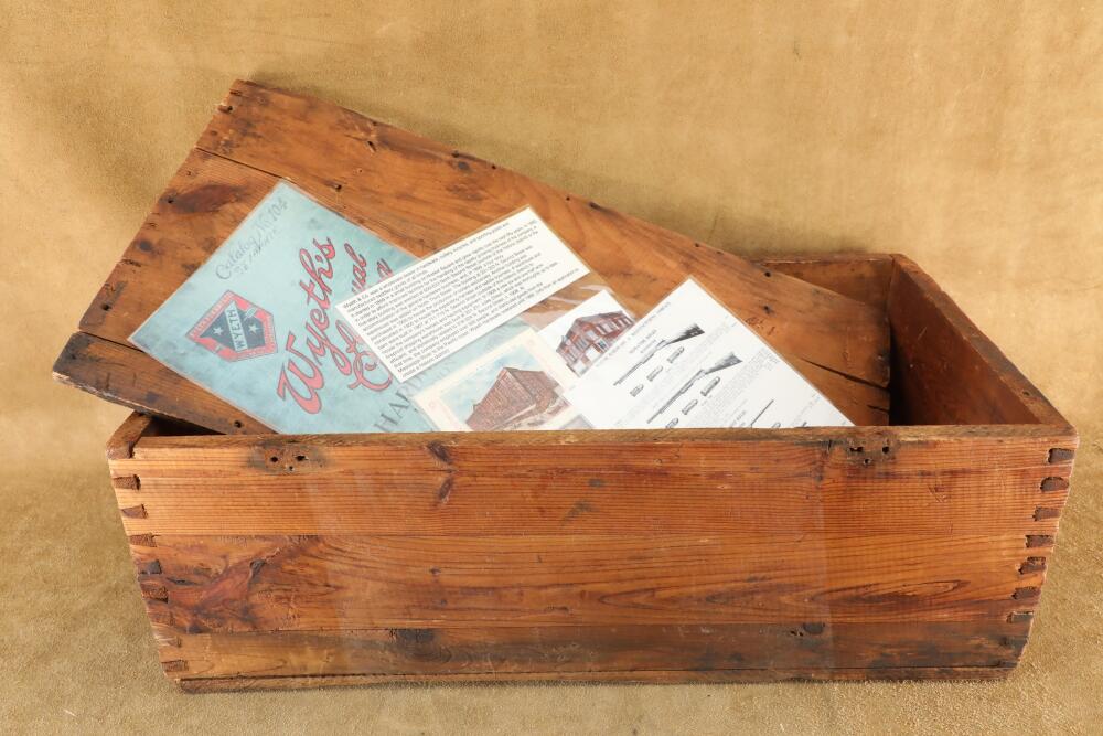 Antique 1900s Winchester Wood Shipping Crate for 10 Model 1906