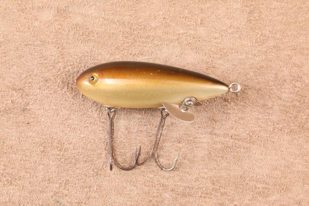 antique fishing lure shows 1926 SOUTH BEND BAIT COMPANY Antique Fishing Lure CATALOG  Toad Tackle