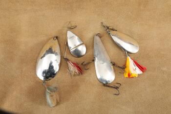 Lot of 4 Antique 1920s Winchester Silver Metal Trolling Spoons: Model 9591, 9408, 9491, & 9627
