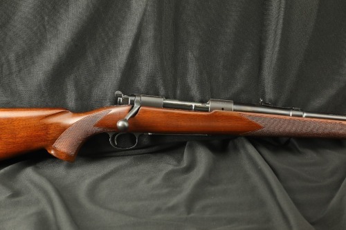 Pre-64 Winchester 1940s Model 70 Standard G7006C .257 Roberts 24" Bolt Action Rifle 1946 C&R