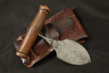 Antique Mid to Late 1800s Knapp & Cowles of Bridgeport, CT Double Edge “Push Dagger” Tool W/ Brown Leather Belt Sheath