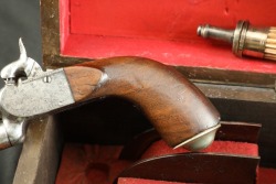 Antique Engraved & Cased Pair of Double Barrel Over/Under .40 Caliber Boxlock Percussion Pistols ca. Late 19th Century - 7