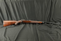 Pre-64 Winchester 1950s Model 70 Super Grade G7056C .257 Roberts 24” Bolt Action Rifle 1952 C&R - 2