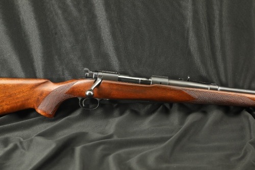 Pre-War Winchester 1940s Model 70 Standard G7005C 7mm Mauser 24" Bolt Action Rifle 1940 C&R