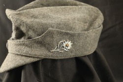 German Army WW2 Gebirgsjäger Mountain Ski Trooper Edelweiss Badged Single Button M-43 Wool Field Cap - 3