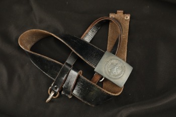 German WW2 HJ Hitler-Jugend Overhoff & Co. RZM M4/27 Hitler Youth Black Leather Waist Belt with Buckle & Cross Strap