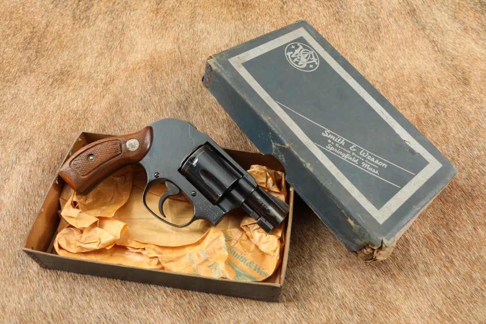 Smith & Wesson S&W Model 49 Bodyguard .38 Spl 2″ Revolver 1983-1984