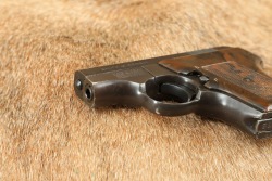 Smith & Wesson 61-2 Escort .22 LR 2&rdquo; Barrel Semi Auto Pistol 1970-1978 - 7