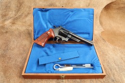 Sharp Cased Smith & Wesson S&W Model 29-2 .44 Magnum 6&rdquo; DA/SA Revolver, 1980 - 2