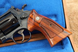 Sharp Cased Smith & Wesson S&W Model 29-2 .44 Magnum 6&rdquo; DA/SA Revolver, 1980 - 9