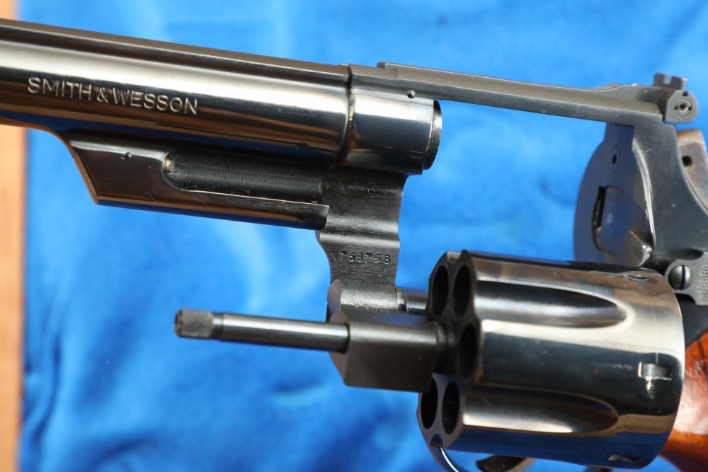 Sharp Cased Smith & Wesson S&W Model 29-2 .44 Magnum 6” DA/SA Revolver, 1980