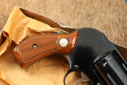 Smith & Wesson Model 38 Airweight Revolver .38 S&W SPL 2&rdquo; 1983 - 3