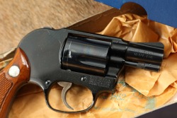 Smith & Wesson Model 38 Airweight Revolver .38 S&W SPL 2&rdquo; 1983 - 4