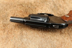 Smith & Wesson Model 38 Airweight Revolver .38 S&W SPL 2&rdquo; 1983 - 14