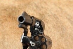 Smith & Wesson Model 38 Airweight Revolver .38 S&W SPL 2&rdquo; 1983 - 19