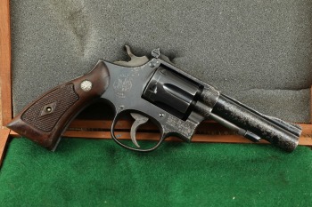 Smith & Wesson S&W Pre-Model 18 .22 LR 4&rdquo; Revolver & Case 1965 C&R