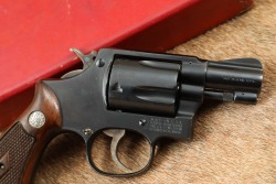 Smith & Wesson 5-Screw Pre-Model 36 Chiefs Special .38 Special 2&Prime; DA/SA Revolver & Box 1951-1952 C&R - 4