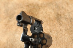 Smith & Wesson 5-Screw Pre-Model 36 Chiefs Special .38 Special 2&Prime; DA/SA Revolver & Box 1951-1952 C&R - 19