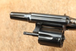 Smith & Wesson 5-Screw Pre-Model 36 Chiefs Special .38 Special 2&Prime; DA/SA Revolver & Box 1951-1952 C&R - 20