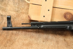 ATI/GSG German WW2 Style Schmeisser StG-44 .22 LR 17&rdquo; Semi-Auto Sturmgewehr Rifle 2012 & Crate - 8