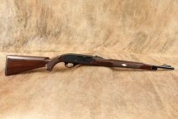 Scarce Made in Canada Remington Nylon 66 Mohawk Brown 66MB .22 LR 19.5&rdquo; Semi-Auto Rifle 1959-1967 C&R - 24