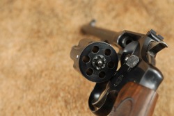 Smith & Wesson Pre-War .22/32 Hand Ejector &ldquo;Bekeart Model&rdquo; .22 LR 6&Prime; DA/SA Revolver 1923-1935 C&R - 19