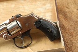 Smith & Wesson Nickeled .32 Safety Hammerless 2nd Model .32 S&W 3.5&rdquo; DA Revolver & Box 1902-1909 C&R - 9