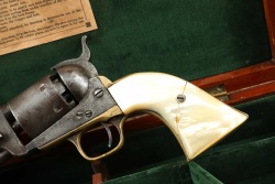 Cased Civil War-Era Colt Model 1851 Navy .36 Cal Percussion Revolver w/ Pearl 1863 Antique - 11