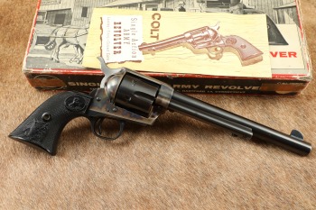 Colt 2nd Generation Single Action Army .45 7 1/2" SAA Revolver & Stagecoach Box 1970 C&R