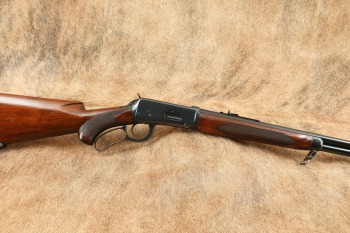 Winchester Post-War Model 64 Deluxe &ldquo;Deer Rifle&rdquo; .32 Win Special 24 1/4&rdquo; Lever Action Rifle 1951 C&R