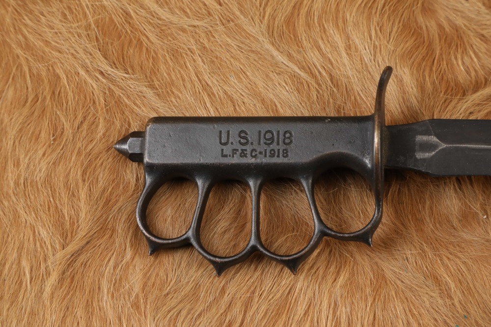 【kn様仮押さえ】 US WW1 “COMPLIMENTS OF SEATTLE TENT & AWNING CO.” Engraved LF&C M
