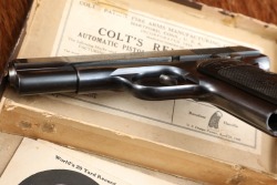 Colt Model 1903 Pocket Hammerless .32 ACP 3.75&rdquo; Semi-Auto Pistol W/ Box & Two Tone Mag 1923 C&R - 11