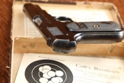Colt Model 1903 Pocket Hammerless .32 ACP 3.75&rdquo; Semi-Auto Pistol W/ Box & Two Tone Mag 1923 C&R - 16