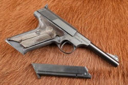 &ldquo;USMC PROPERTY&rdquo; Marked Colt 2nd Series Woodsman Sport .22 LR 4.5&rdquo; Semi-Auto Pistol 1953 C&R