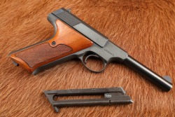 Colt 3rd Series Huntsman .22 LR 4.5&rdquo; Semi-Auto Pistol 1972 C&R